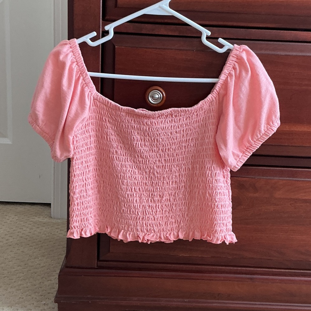 Simply Southern Coral Smocked Crop Top